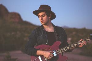 Adam Simons – Alice Cooper's Solid Rock Solo Artist