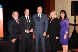 EMCC President Ernie Lara, Hero of Education Honoree Elliott Freireich, MCCF Board Chair Russell Johnson, MCCF CEO Christina Schultz, and Chancellor Maria Harper Marinick, at the Annual Maricopa Community Colleges Foundation Heroes of Education event.